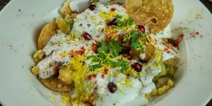 Ragda Dahi Papdi Chat