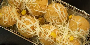 Cheese Corn Balls