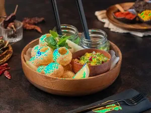 Pani Se Puri Tak