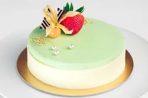 Pistachio Trio Cake 500gm