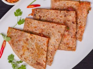 Paneer Schezwan Paratha