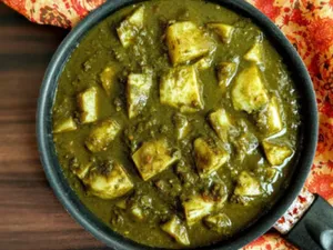 Aloo Palak