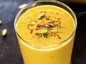 Kesar Lassi