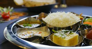 Jain Thali (Without Onion & Garlic)