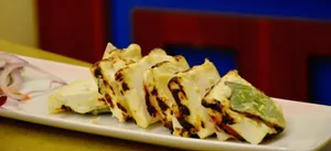 Lahsooni Paneer
