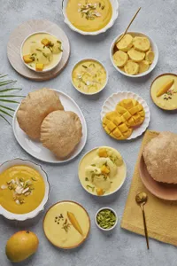 Mango Shrikhand Puri