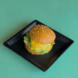 Veggie Oman Chips Burger