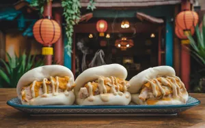 Chicken Afghani Truffle Bao (NV)