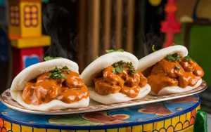 Butter Chicken Bao (NV)