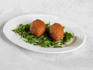 Fried Kibbeh 2 Pieces / كبة مقلية 2 حبة
