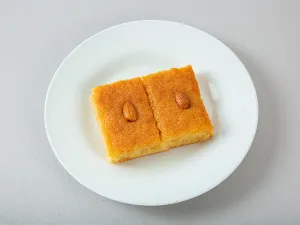 Basbusa Nuts / بسبوسة مكسرات