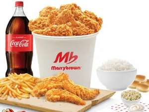 9 Pcs & 4 Strips Meal